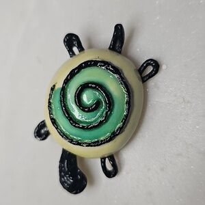 BSK Green and Cream Turtle Brooch